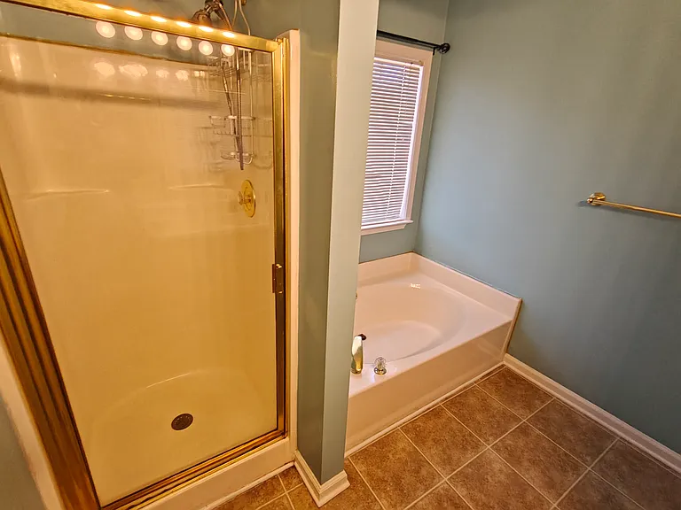 3714 Majestic Dr SW — Photo 10