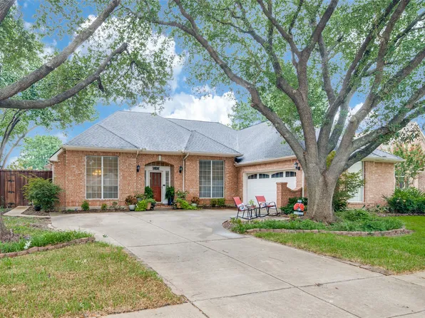 2902 Persimmon Pl, Rowlett, TX 75088