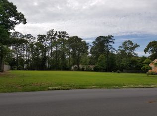 Brakewood Rd, Manteo, NC 27954