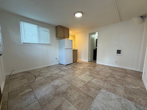 3rd image of 158 Bennett Ave #B