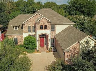 8402 Wildrock Ct, Arlington, TX 76001