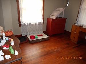 3rd image of 624 N Franklin Ave