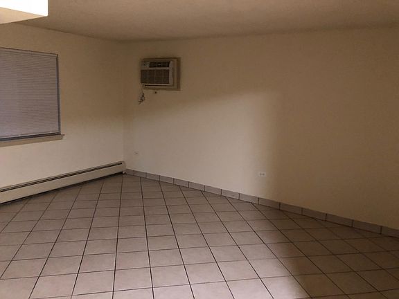 2nd image of 10004 Holly Ln APT Gs