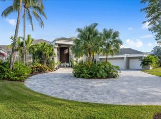 2770 Long Meadow Dr, Wellington, FL 33414