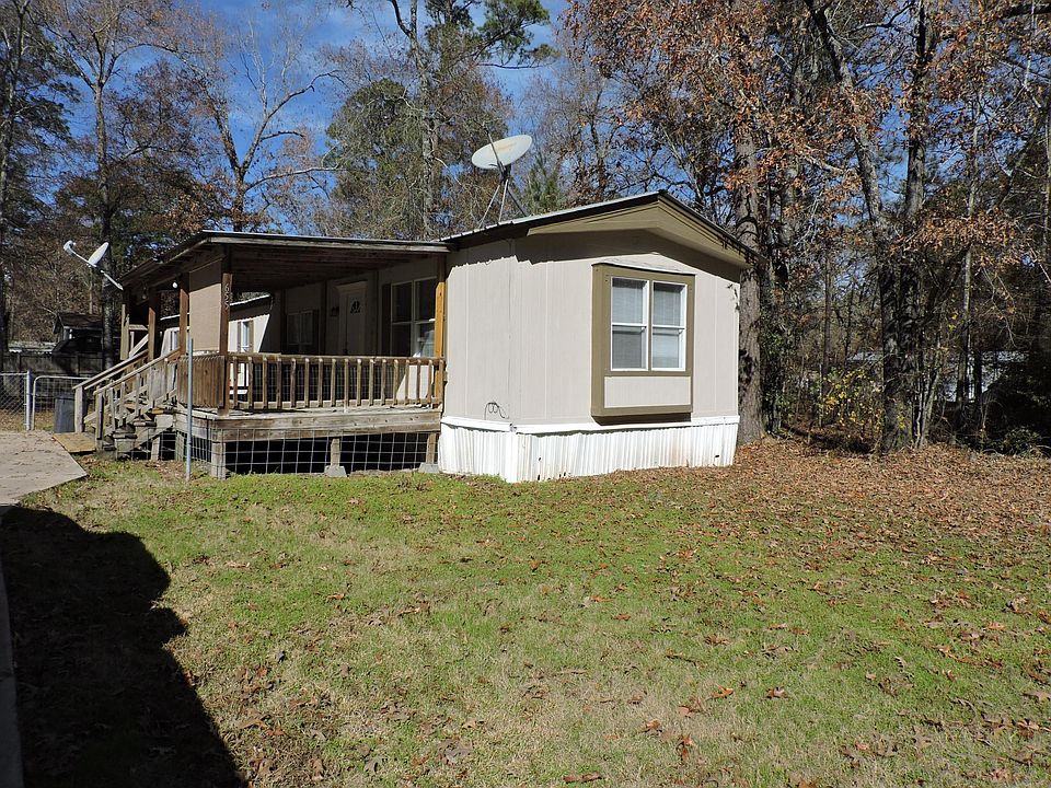 Front of 655 Windwood
