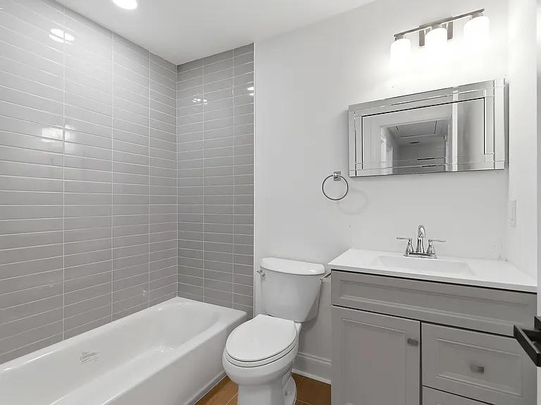 677 Main St — Photo 11