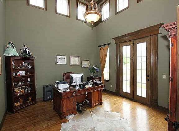 3rd image of 9104 N 138th Ave E