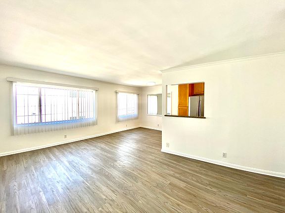 4th image of 835 4th St #308