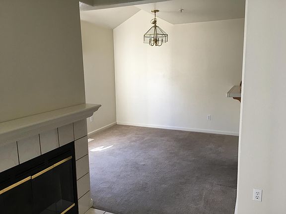 5th image of 804 Chardonnay Cir