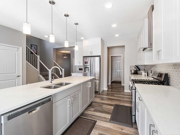 5th image of 435 41st Ave NW