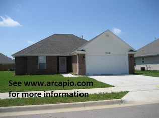 1210 E Liberty, Siloam Springs, AR 72761