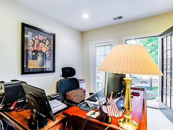 Home Office/Fourth Bedroom