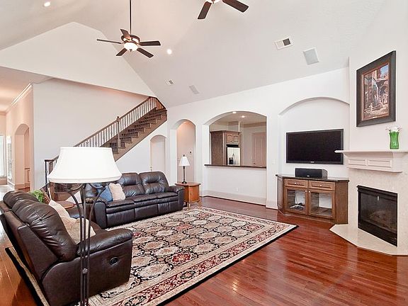 5th image of 113 Del Monte Dr