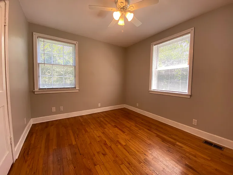 2841 Colonial Cir — Photo 12