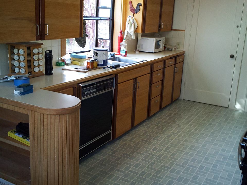 Kitchen new dishwasher '15
