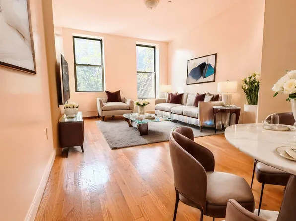 304 Pleasant Avenue image 1 of 6