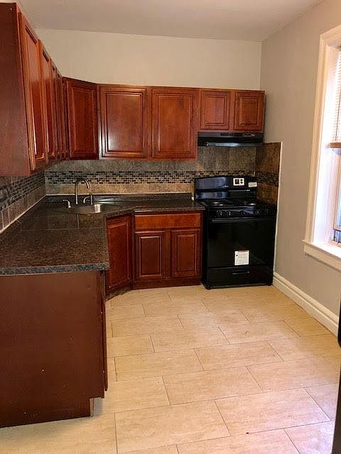 1st image of 132 N Arlington Ave APT 104