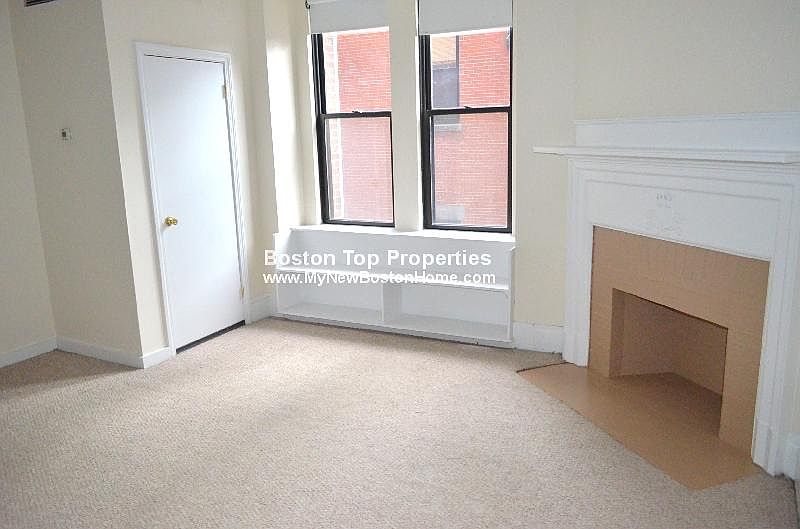 1st image of 60 Boylston St #418