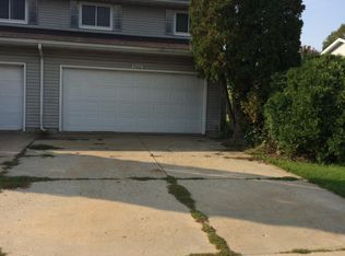 308 Lexington Dr, Waunakee, WI 53597