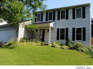 6167 Dawns Rdg, Cicero, NY 13039