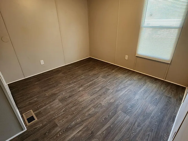 9513 Hausmond Way — Photo 8
