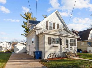718 Monroe St, Oshkosh, WI 54901