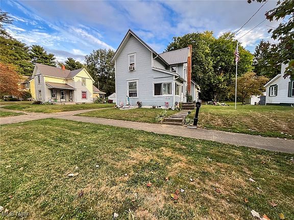 2nd image of 618 E Main St