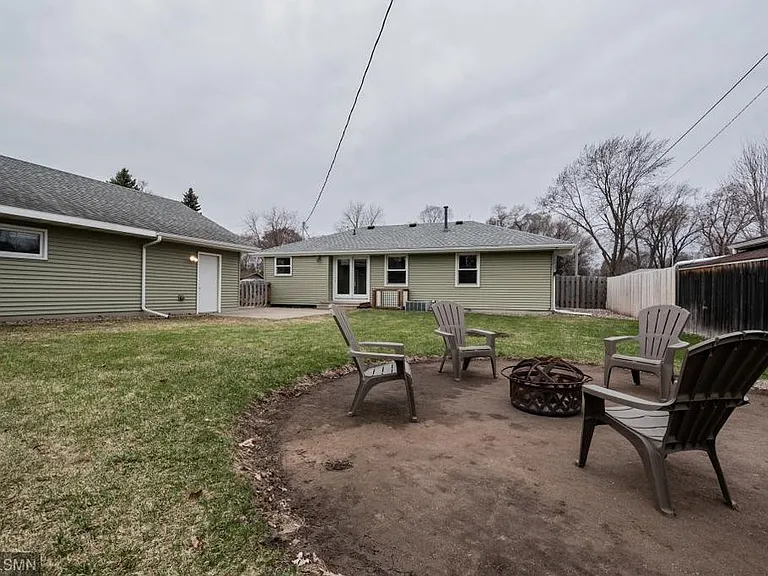 9845 Pillsbury Ave S — Photo 3