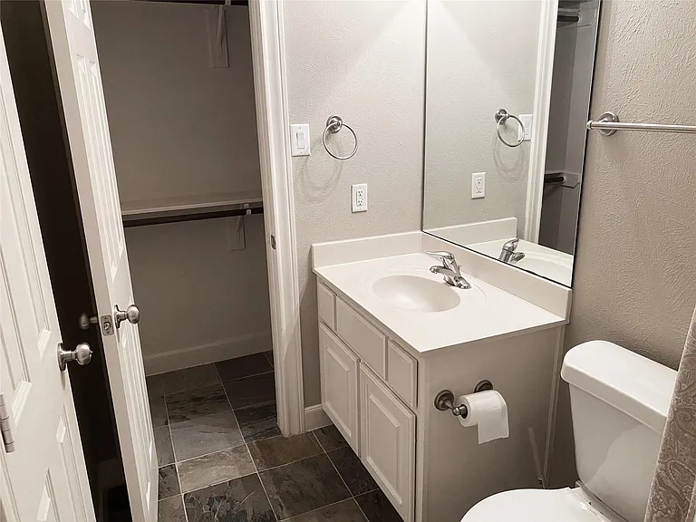 3227 Damico St — Photo 32