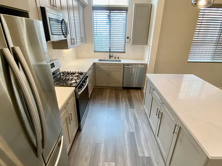 808 Ada St #1 — Photo 13