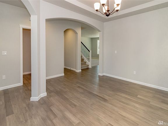 4th image of 4006 23rd St SE