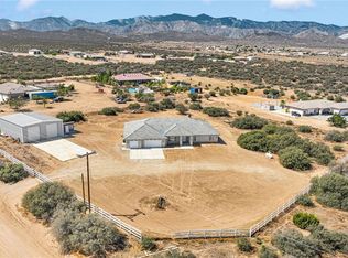 8482 Tumbleweed Rd, Phelan, CA 92371