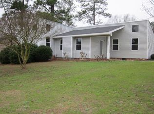 639 Hampton Cir, Belvedere, SC 29841
