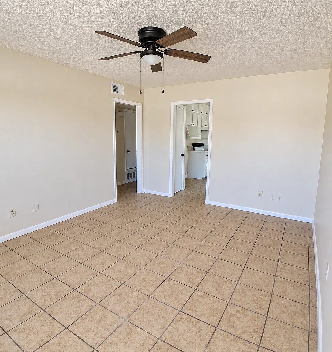 1310 Brown Dr — Photo 2