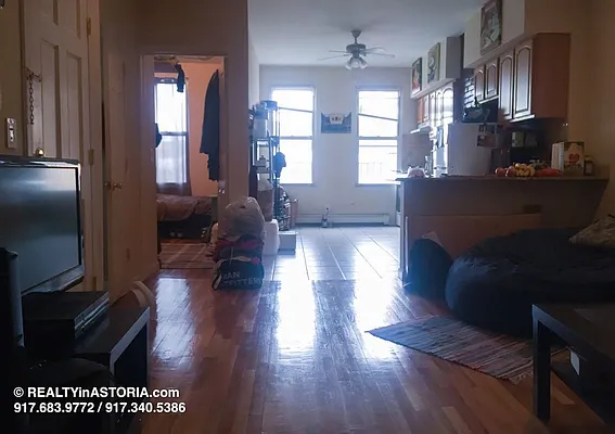 Rented by Alexiou Realty | media 14