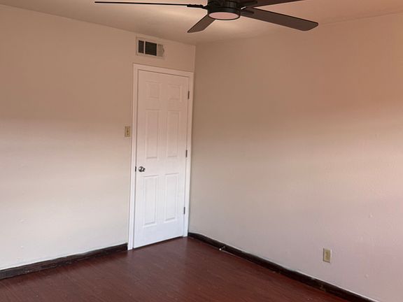 5th image of 4220 Eporia St APT C
