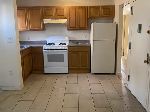 1230 E 223rd St APT 1, Bronx, NY 10466