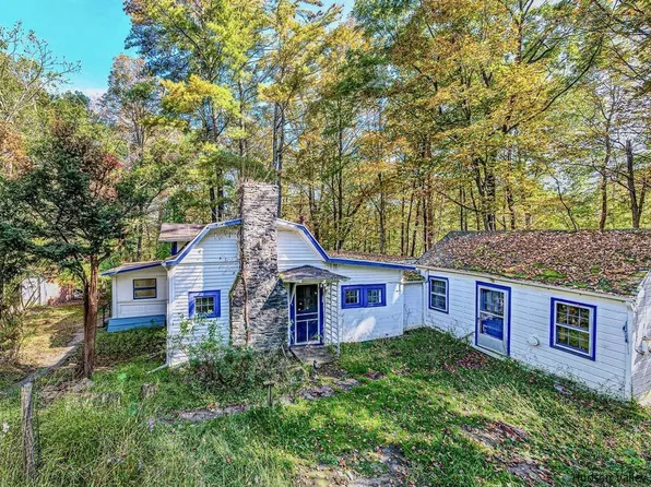 14 Sgt Richard Quinn Drive, Woodstock, NY 12498