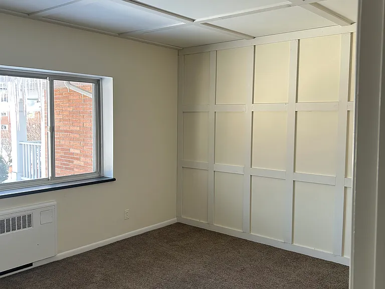 2411 East Ave #5 — Photo 19
