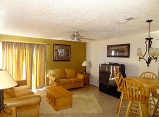 8216 Feathertop Rd SW, Albuquerque, NM 87121
