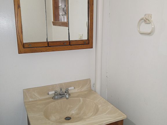 3rd image of 4559 S Fairfield Ave Unit 1