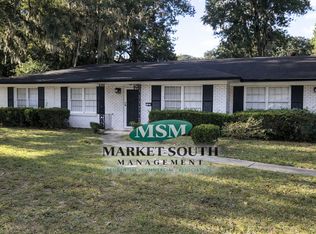 6 S Stillwood Cir, Savannah, GA 31419