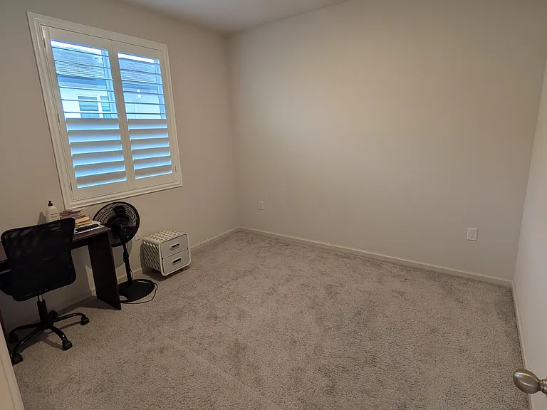 1820 Lantana Dr — Photo 4