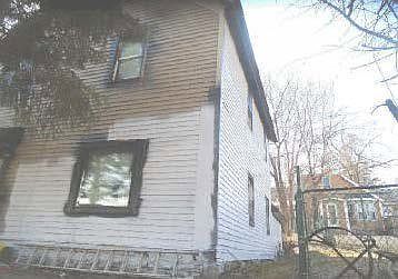 4th image of 983 Agate St