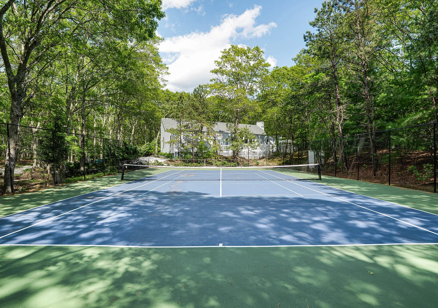 East Hampton Home, Pool & Tennis Court, Great for Families — Photo 4