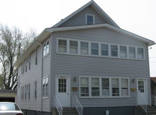 813 E 29th St, Erie, PA 16504