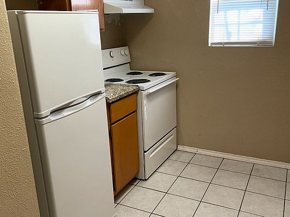 5th image of 1505 N 25th St APT 502