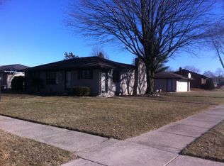14516 Hope Dr, Sterling Heights, MI 48313