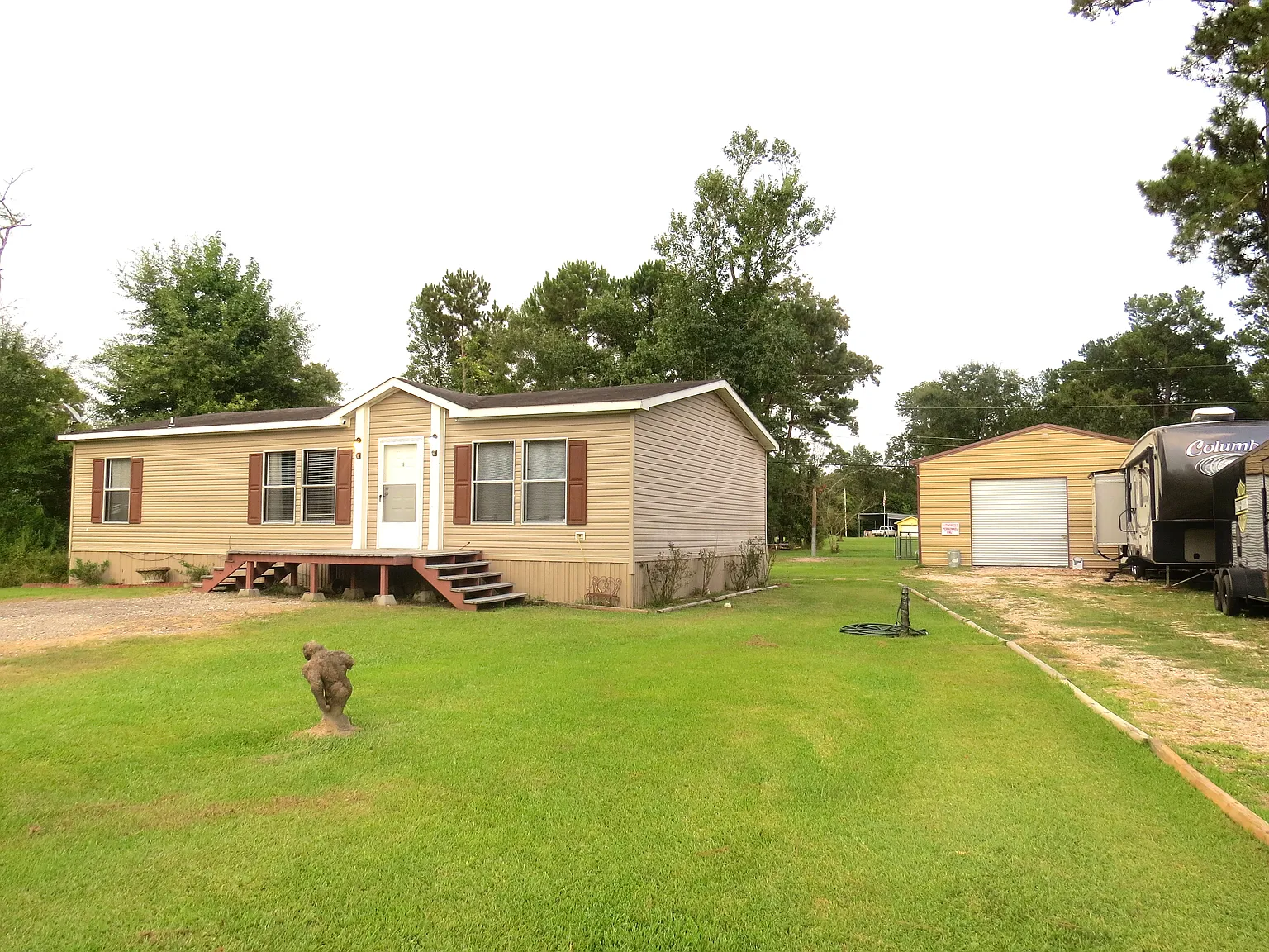 3 bed, 1248 sqft, $1,900 — Photo 1
