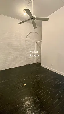 Rented by Dynamik Realty | media 8